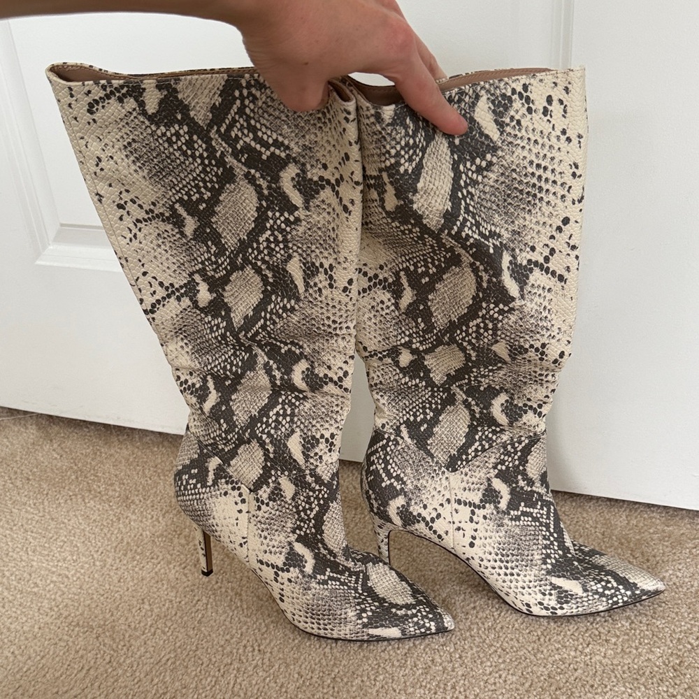 Steve Madden Black and Cream Snakeskin Heeled Boots